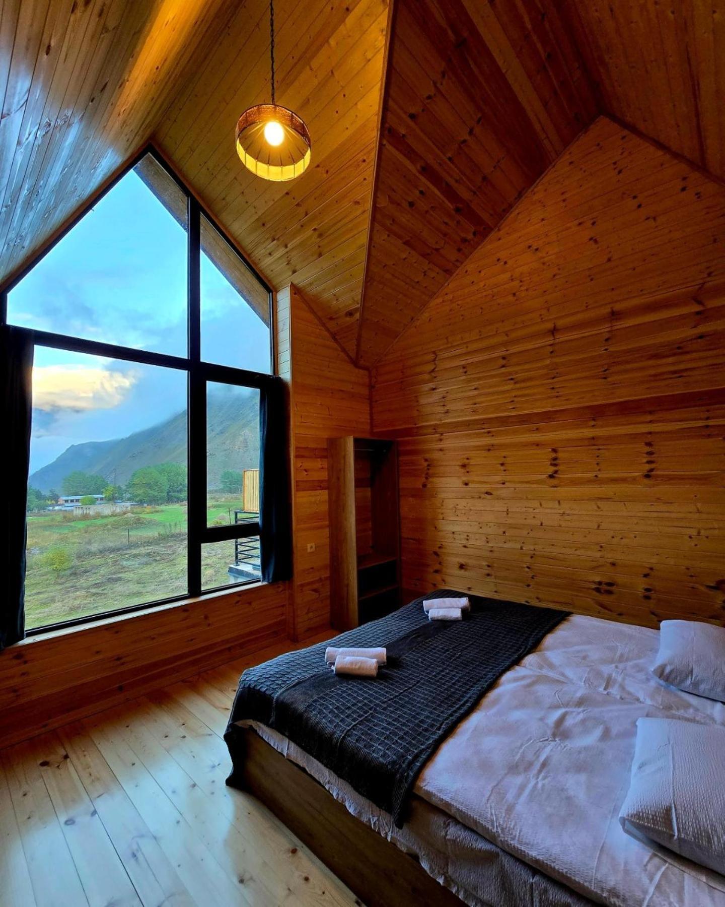Grand Mountain Chalet